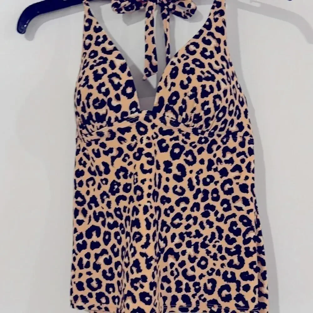 Salt + Cove Juniors' Animal-Print Halter Tankini Top Halterkini Top Bottoms M